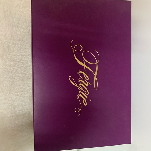 Fergie Heels - Picture 2 of 7